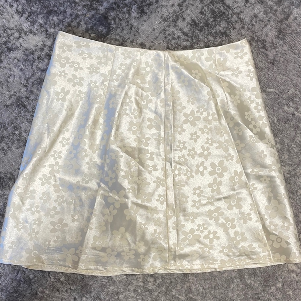 NWOT Princess Polly skirt